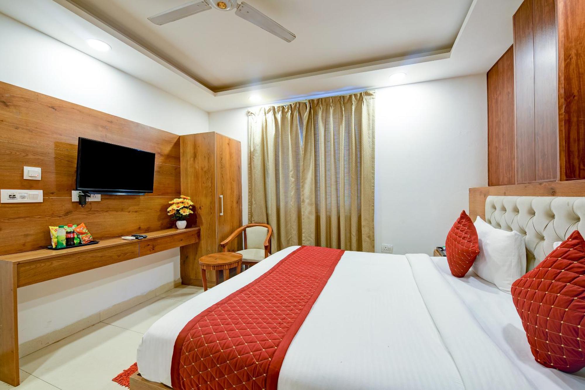Hotel Grand Qubic Near Delhi Airport New Delhi Extérieur photo