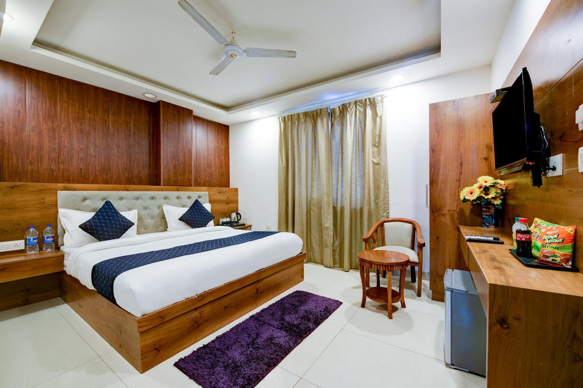 Hotel Grand Qubic Near Delhi Airport New Delhi Extérieur photo
