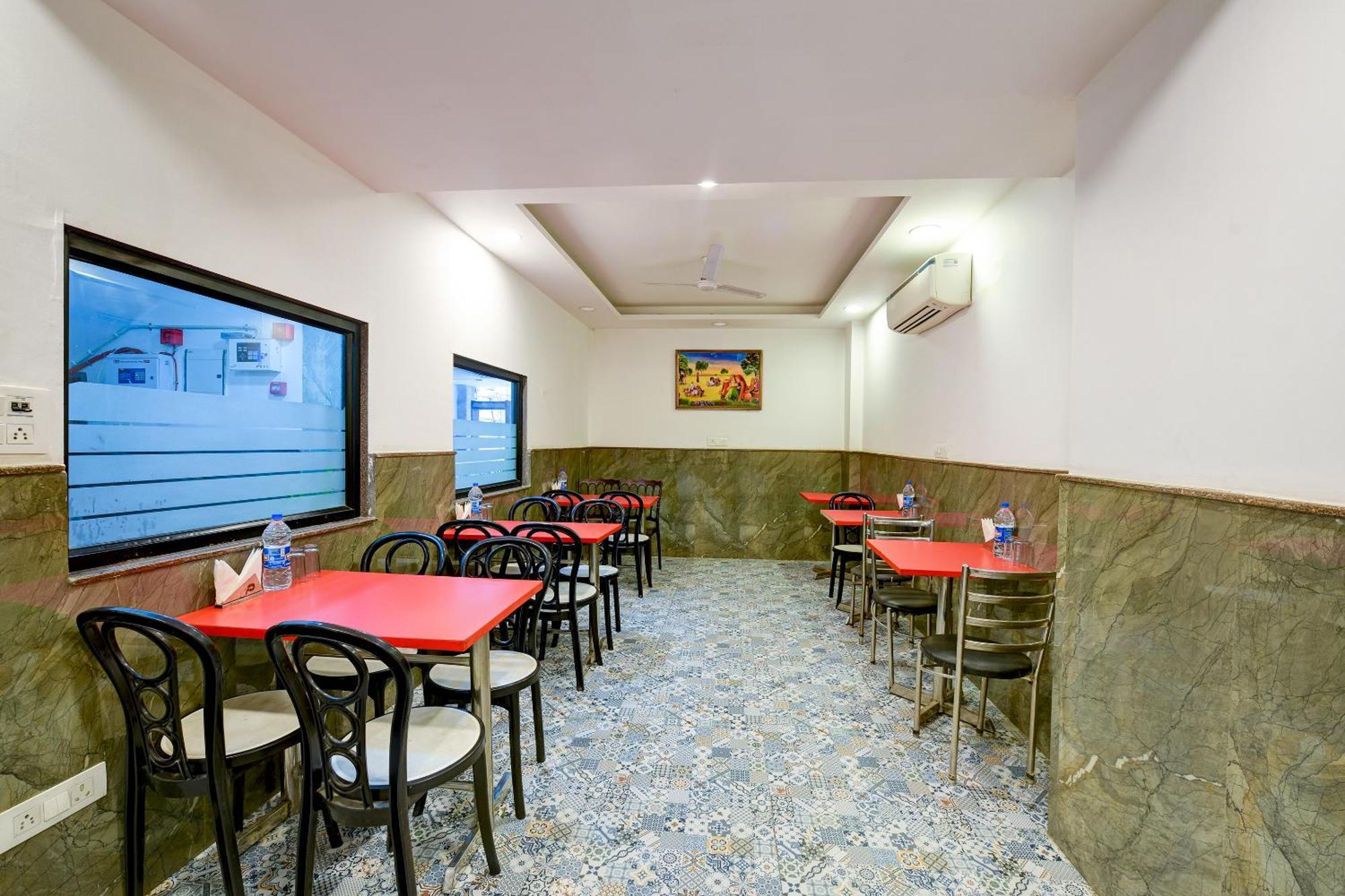 Hotel Grand Qubic Near Delhi Airport New Delhi Extérieur photo